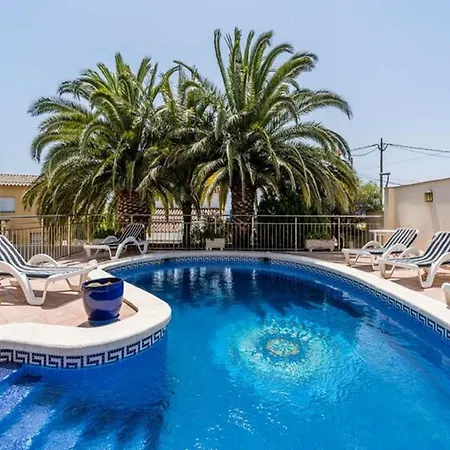 Modern In With Pool Roses